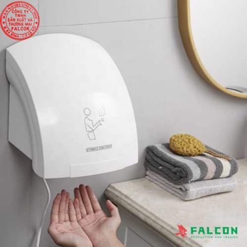 Falcon cung cấp máy sấy tay tự động trong phòng tắm